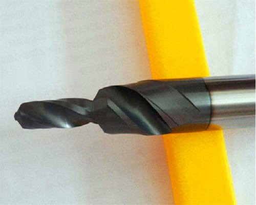 Do You Know the Processing Advantages of Cemented Carbide Material Punching Needle?